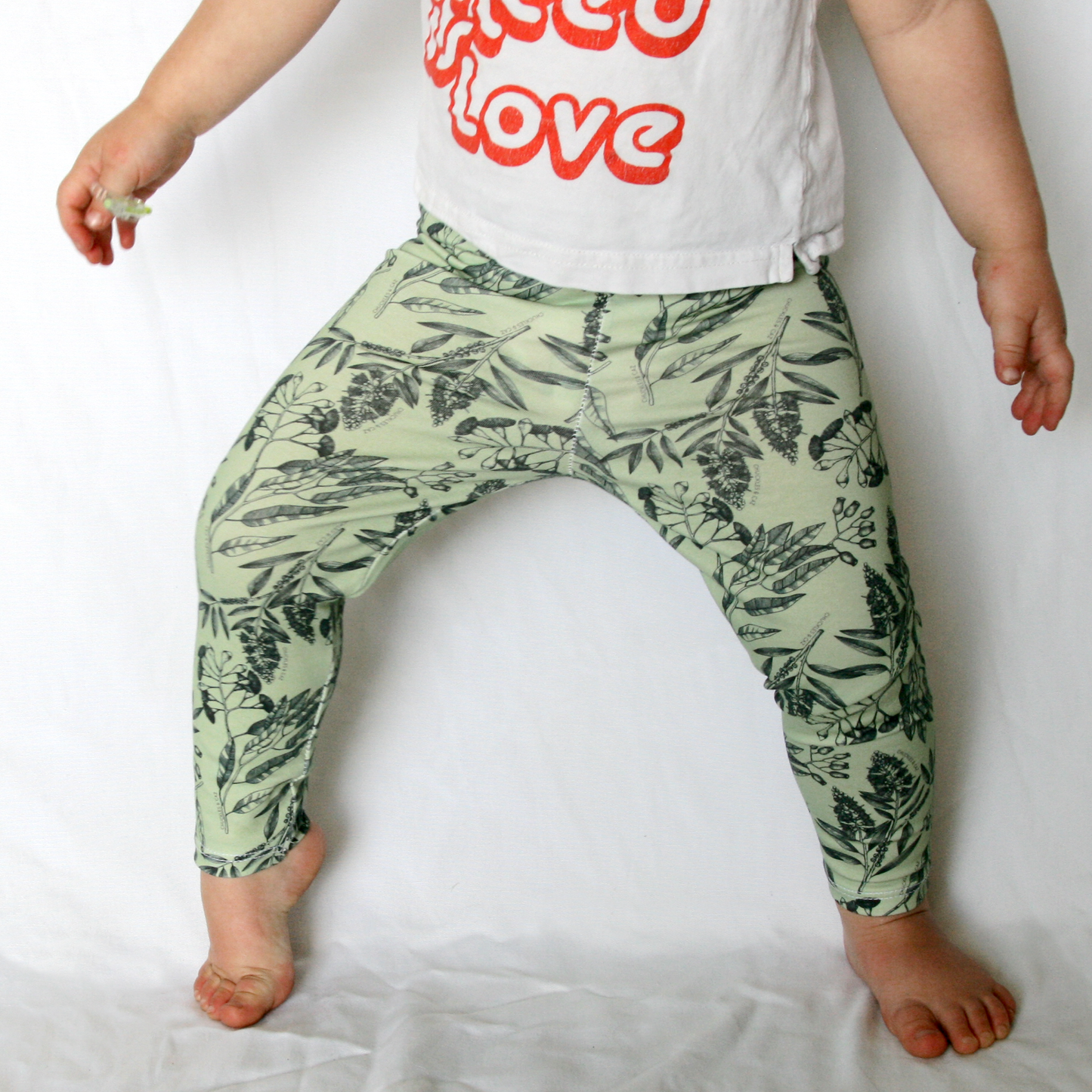 Green Gumleaf Leggings - Chuckles & Caz