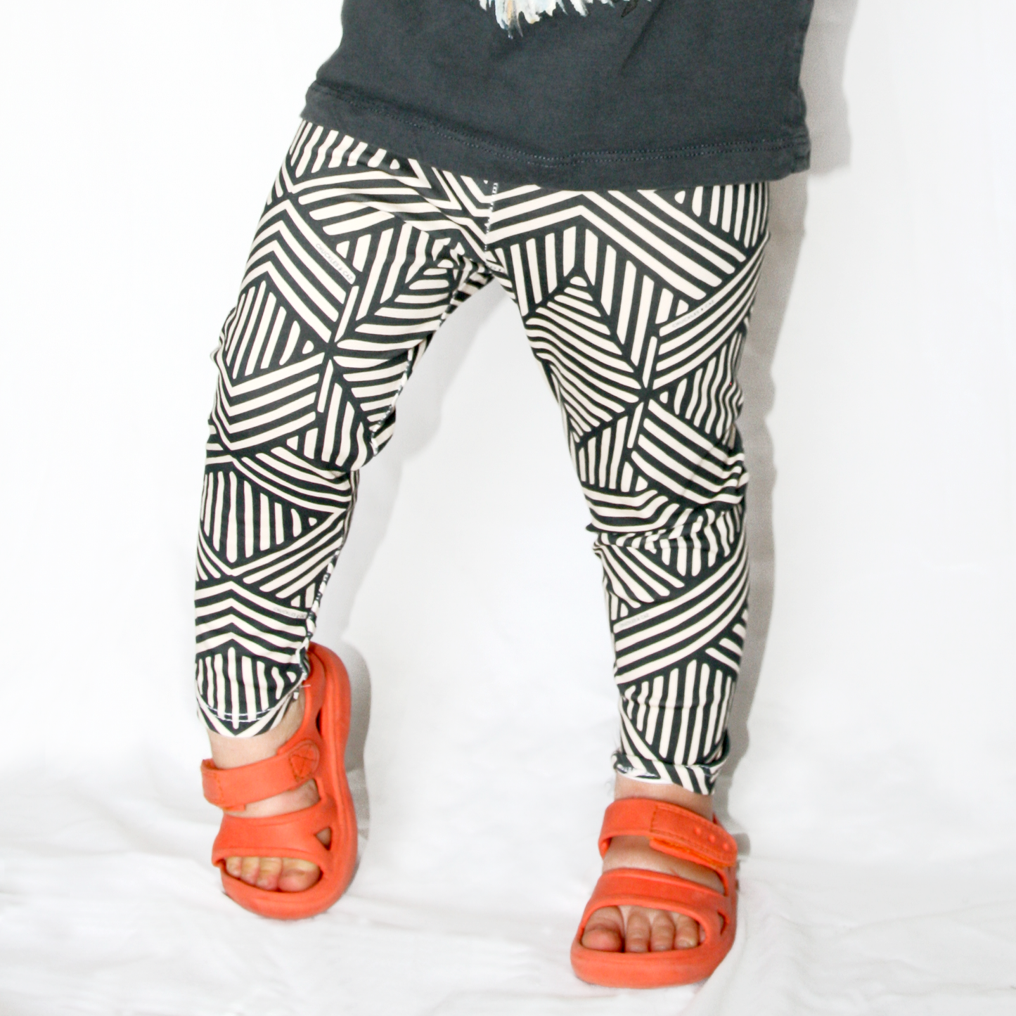 Tribal Geometric Leggings - Chuckles & Caz