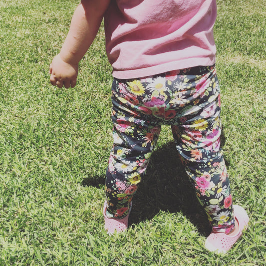 Watercolour Flower Leggings - Chuckles & Caz