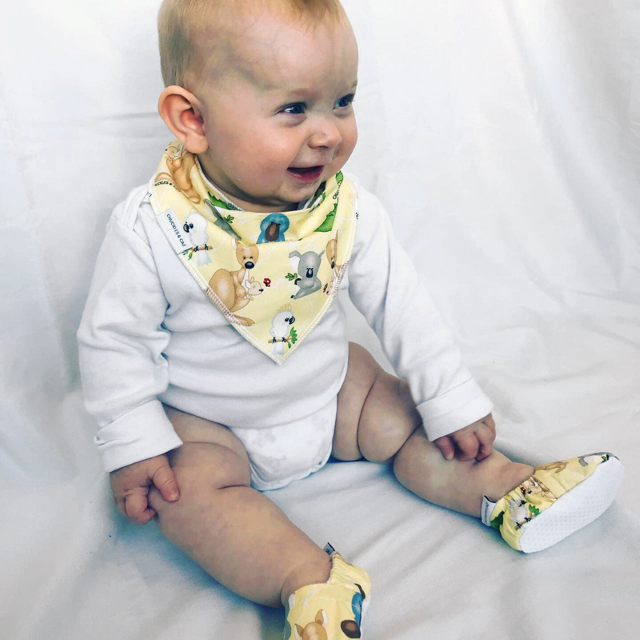 Cute Australian Animals Baby Booties & matching Dribble Bib - Gift Set - Chuckles & Caz