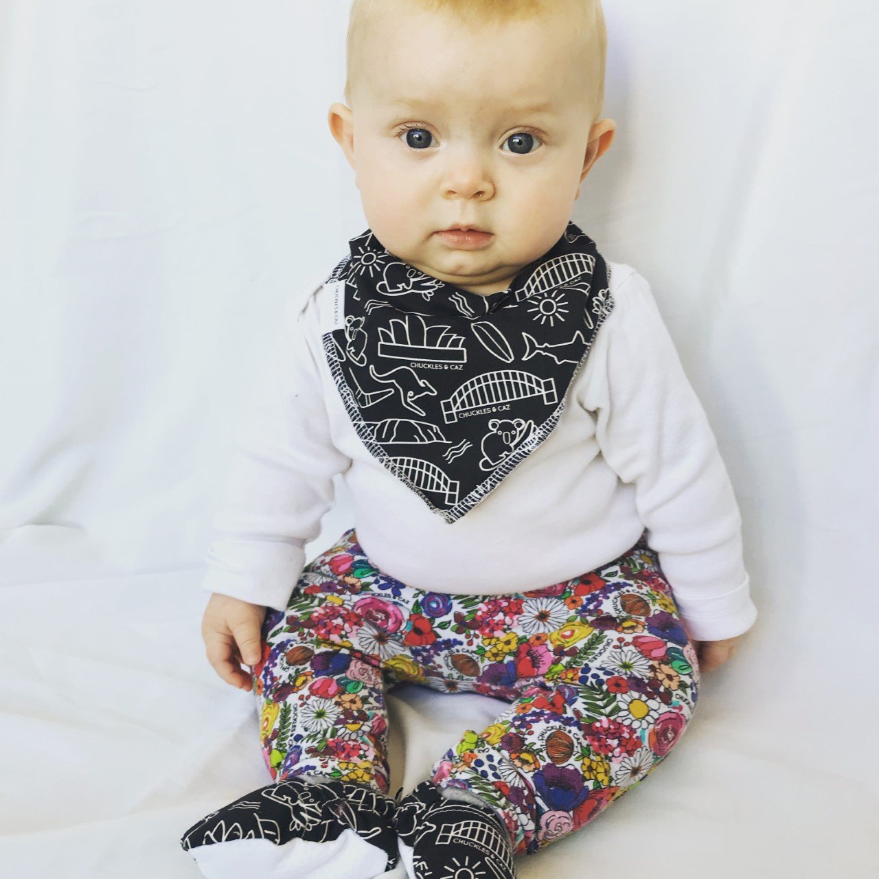 Australian Icon Baby Booties - Chuckles & Caz