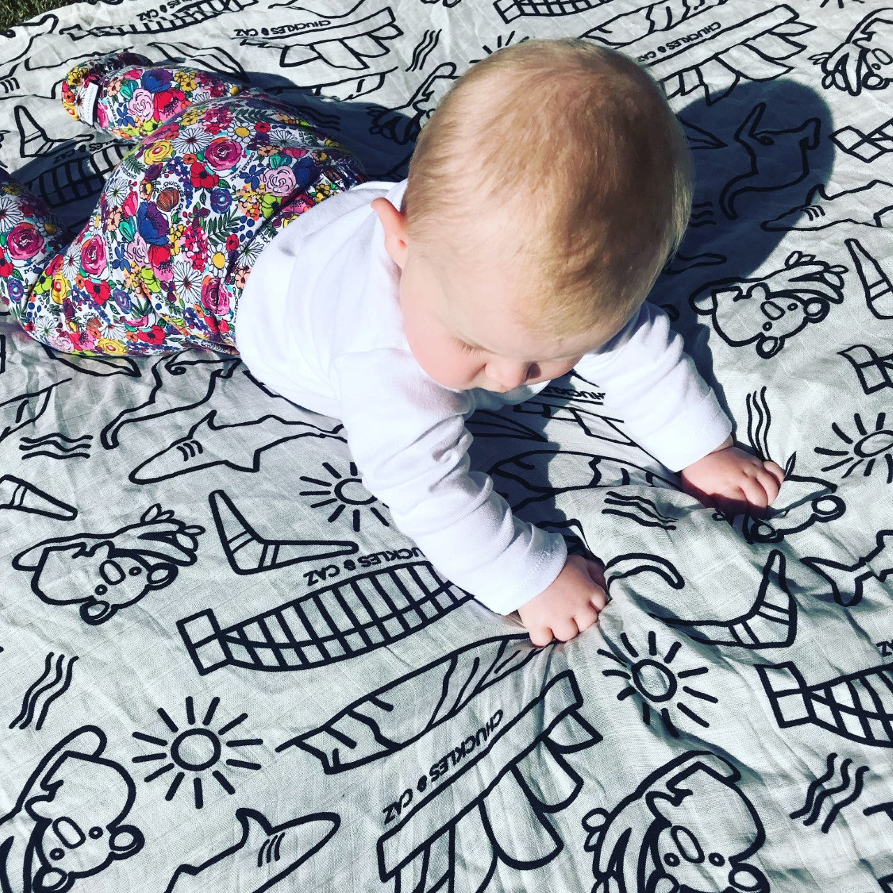 Australian Icon Muslin Swaddle - Chuckles & Caz