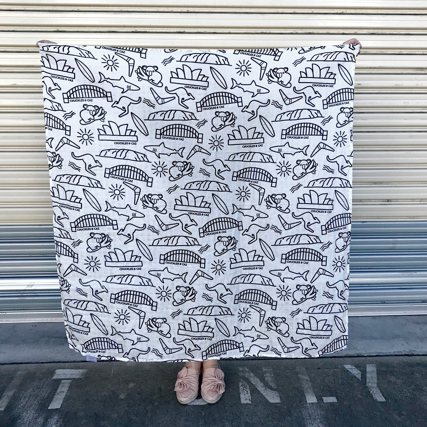 Australian Icon Muslin Swaddle - Chuckles & Caz