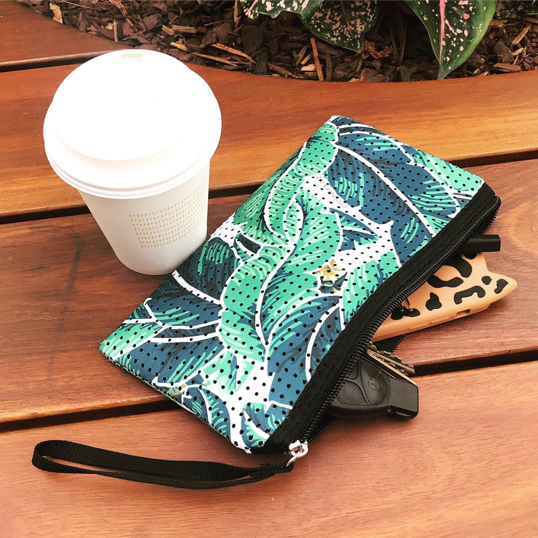 Small Tropical Palm Neoprene Purse - Chuckles & Caz