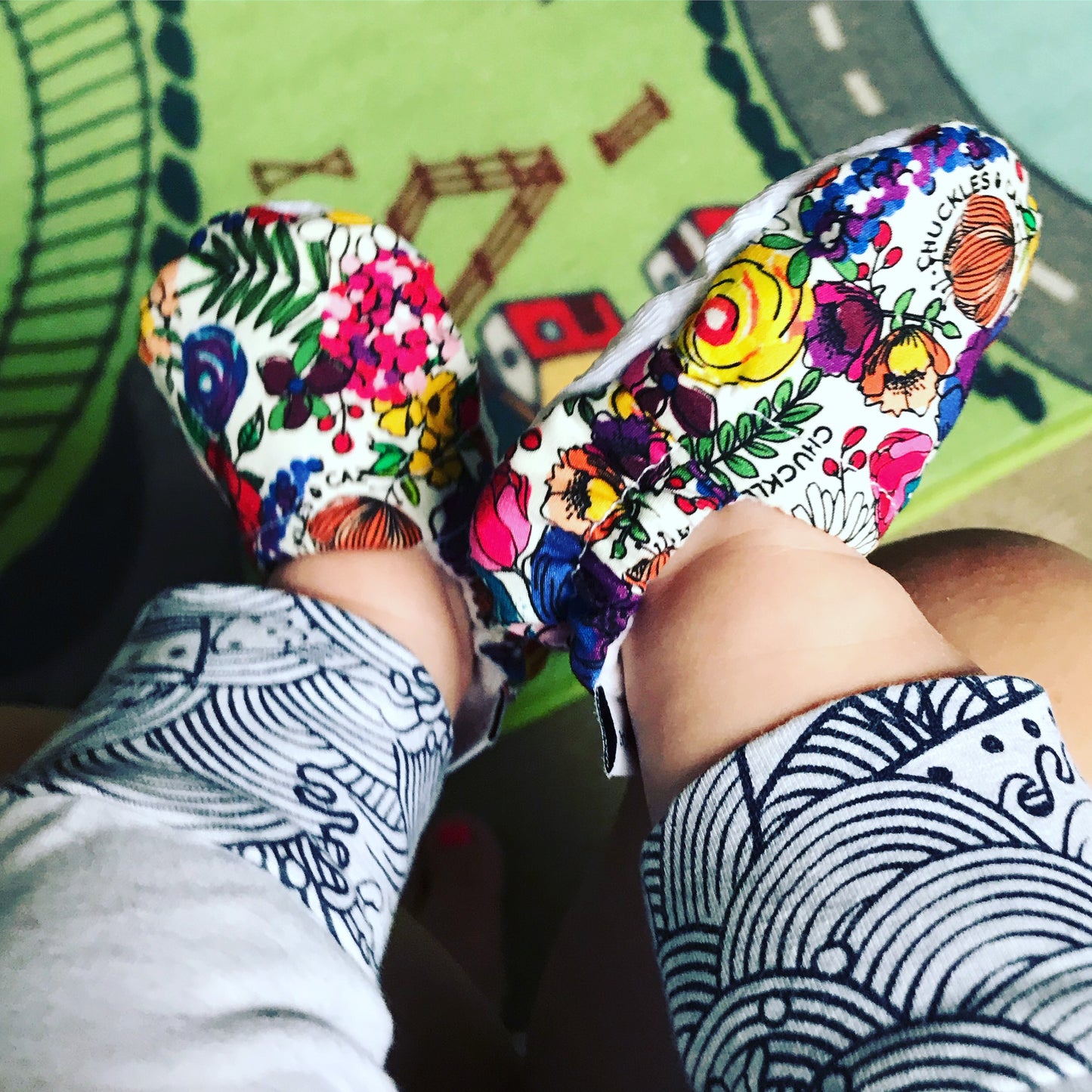 Super Floral Baby Booties & matching Dribble Bib - Gift Set - Chuckles & Caz