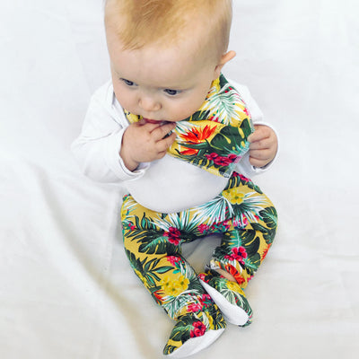 Yellow Hawaiian Baby Booties & matching Dribble Bib - Gift Set - Chuckles & Caz